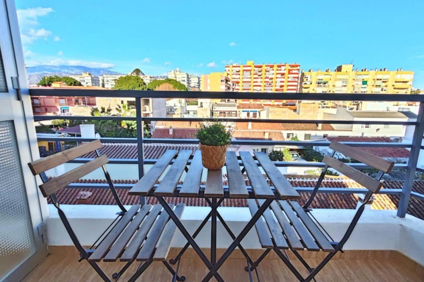 Apartamento Paseo Larios Torre Del Mar Exterior foto